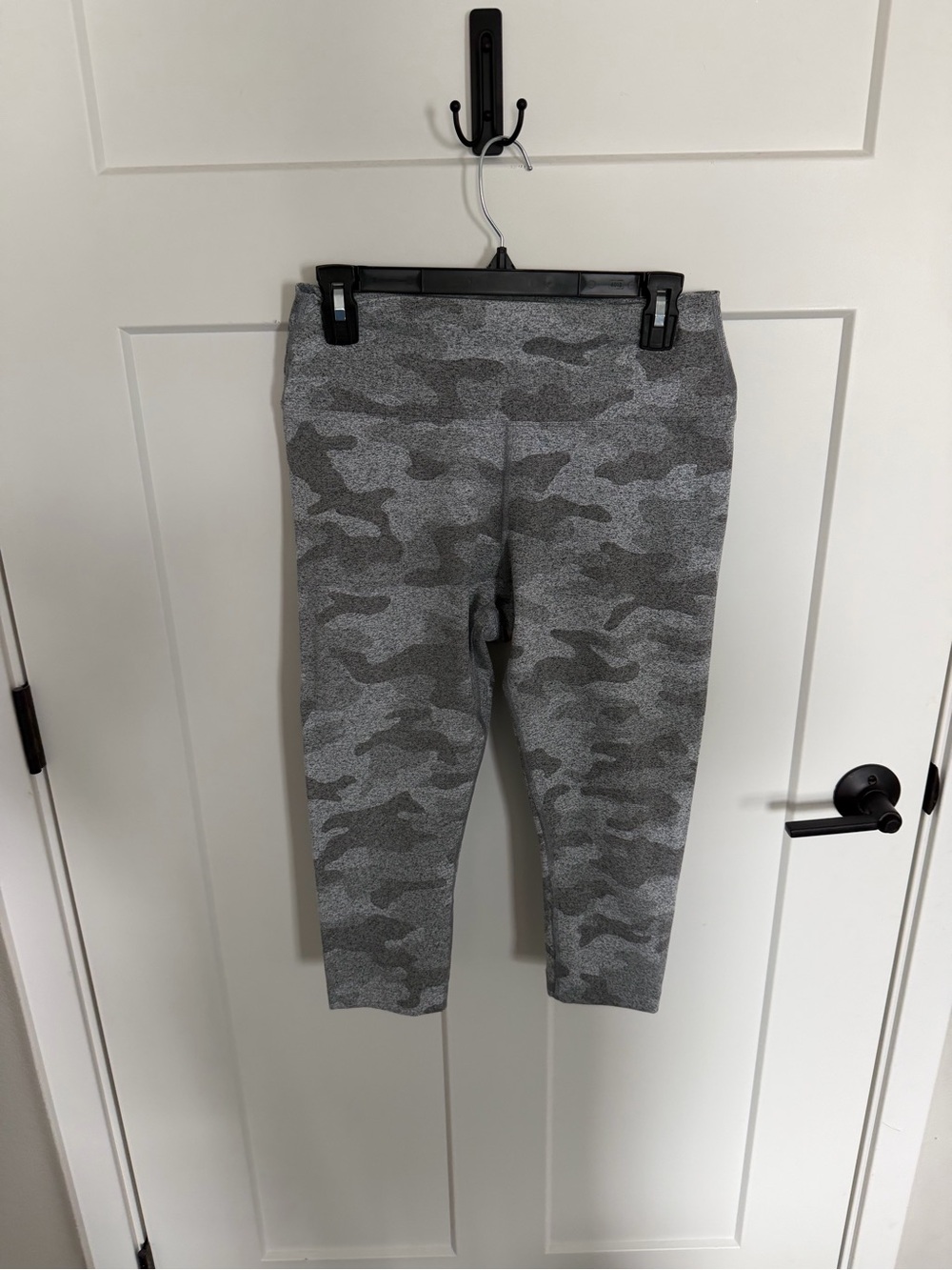 NOBULL Grey Camo Knit Leggings